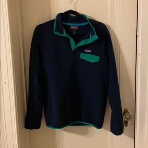 Navy and green Patagonia pullover